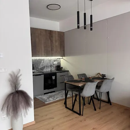 Apartman Brezovina Lux Veszele