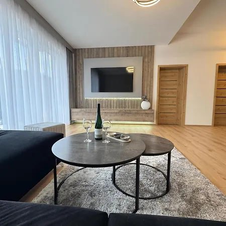 Brezovina Lux * Oravske Vesele